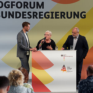 Evelyn Zupke.jpg