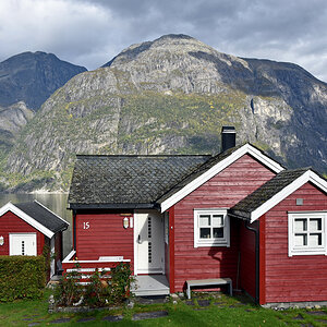 eidfjord_rotes_haus.jpg