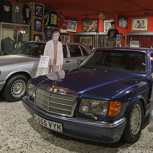 T51X2127-1.JPG