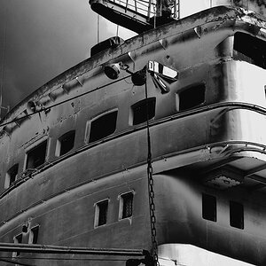 Die "Stephan Jantzen" im Hafen von Rostock