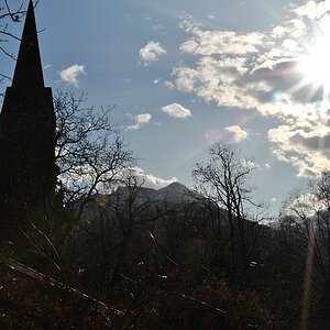 Kirche im Gegenlicht