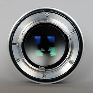 Nikkor MF 55mm f/1.2 Hinten