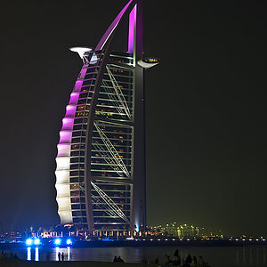 Burj al Arab Nachts 1k