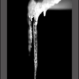 Eiszapfen beleuchtet
