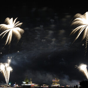Feuerwerk zur Taufe der Aida Bella 2