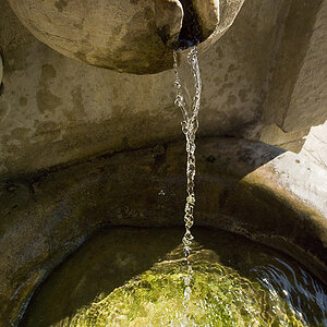 DSC8775-a Brunnen auf Samos