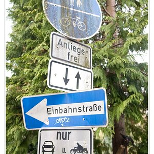 DSC4906 Schilderwald w