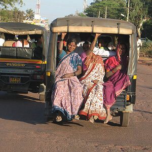 On the road from Hubli to Hampi (Karnataka)