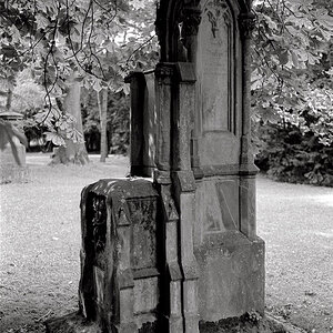 Alter Friedhof 19