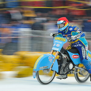 05 20100106 134325 eisspeedway