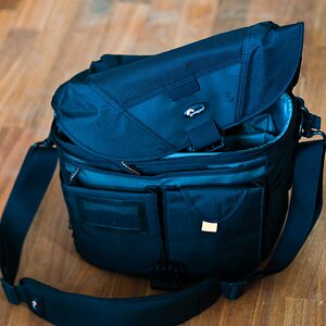 Lowepro Stealth D300 AW