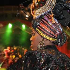 Tolle Kostueme im Tropicana