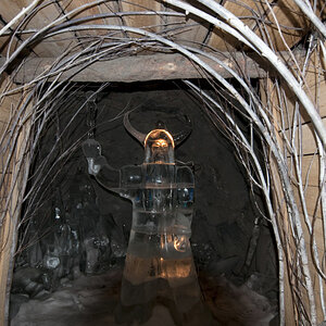 Eisskulptur im Museum von Tomtor