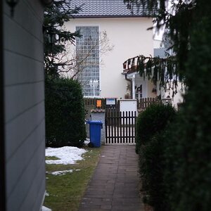 AF-S 50/1.4G mit Seewasserschaden:
Nach erfolgreicher Reparatur Testfoto mit vollständigen  Exif-Daten: Objektentfernung oo