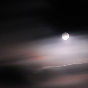 Vollmond bei Nebel
