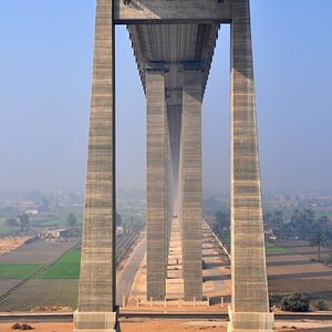 Mubarak Peace Bridge über den Suezkanal