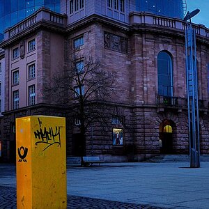 2010 02 22 Architektur Mainz Theater Dom D7C 6006
