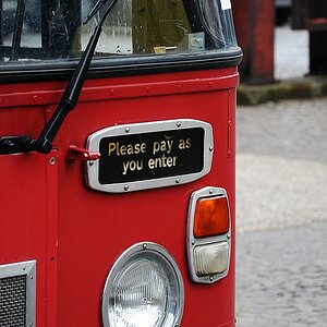 pls pay as u enter
(DSC 6008 kor klein)