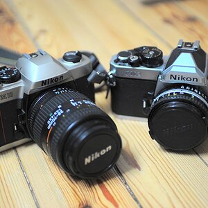 Nikon FM2n und FM10