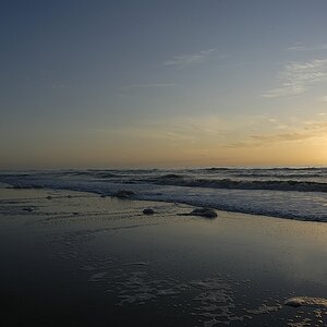 Sonnenuntergang an der Nordsee in Henne Strand