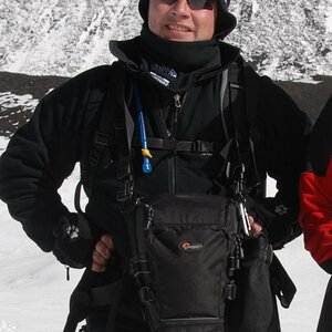 Im Einsatz mit der Lowepro Toploader AW 75