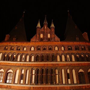 kenzaburo holstentor 2