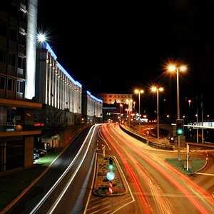 Donautor / Donaulände