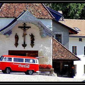 Eines meiner ersten Fotos, aufgenommen mit einer Sony Mavica MVC-FD7, die ich vor einigen Jahren geschenkt bekam, als ich schon kaum noch wußte, was e