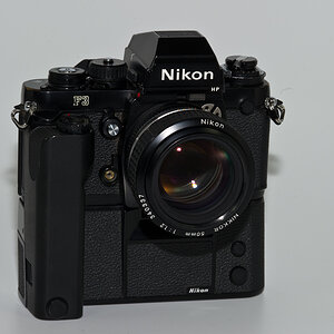 Nikon F3
