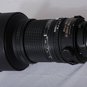 Das AF 300/2.8 ED Nikkor nach Reparatur und Reinigung