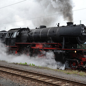 BR 23 042