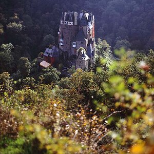 01 07 28a Burg Eltz 2