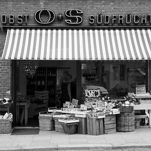 20090807 07503571bw