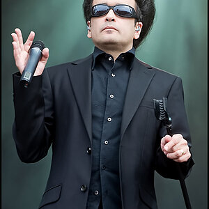 Art in Black Veljanov 01