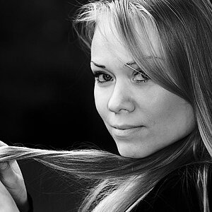 2010 05 02 Shooting Natasha D7C 9705 sw ps