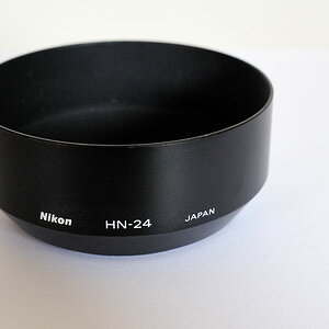 Nikon HN-24