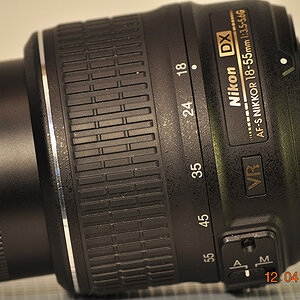 AF-S DX Nikkor 18-55mm f/3.5-5.6G VR