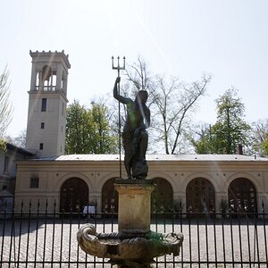 image046