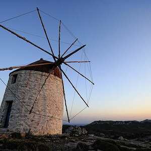 Windmühlen über der Chóra von Amorgós