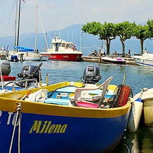 Bote im Gardasee