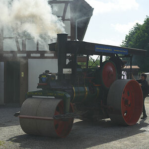 12.06.2010, Dampffest im Oberschwäbischen Museumsdorf Kürnbach bei Bad Schussenried. Zettelmayer-Dampfwalze des Vereins Historische Dampftechnik aus K