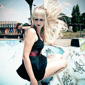 Model: Alina