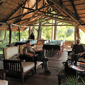 Mvuu Lodge, Restaurant
0627