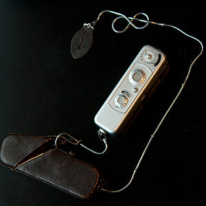 Minox