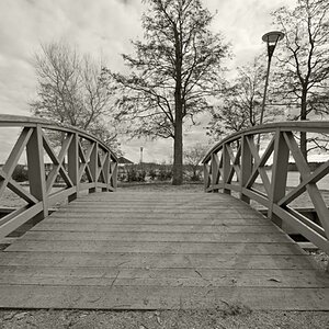 Holzbruecke