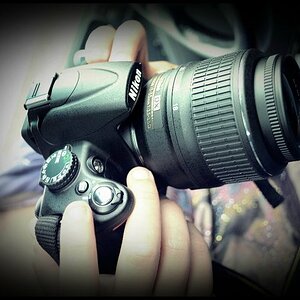 Nikon D5000