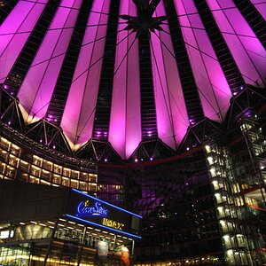 Sony-Center