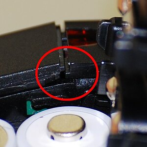 Akkufachspalt
