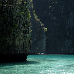 Longtail boat - Phi Phi Island