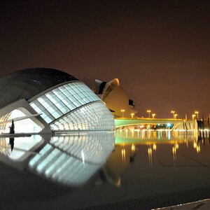 ciutat de les Arts i Ciencies by night